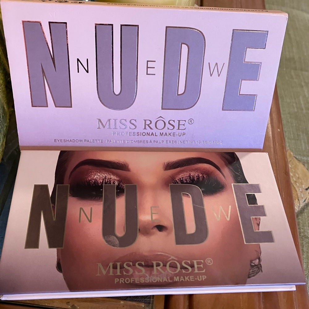 Miss Rose Nude Eyeshadow Palette
